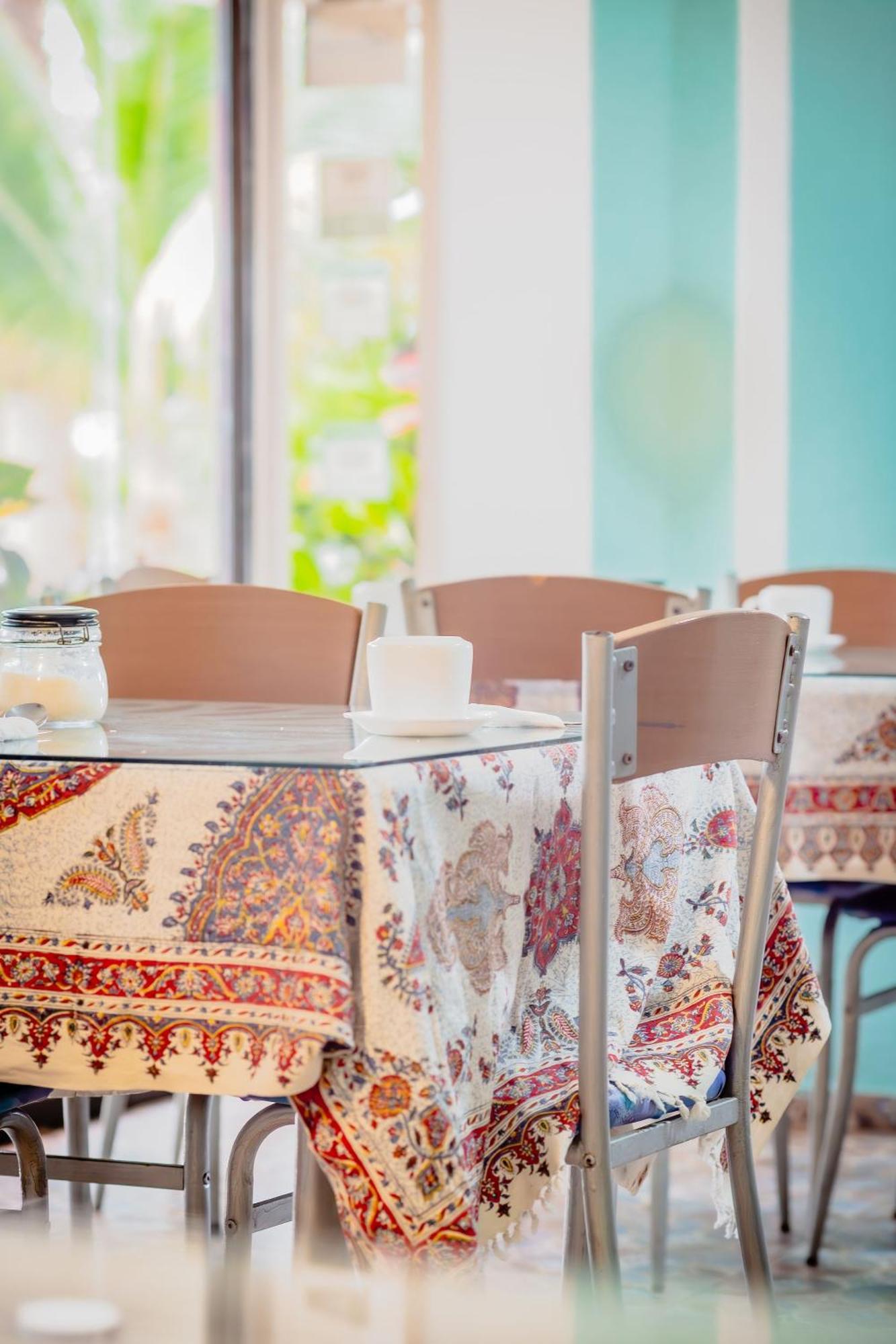 Hostal Antares Манта Экстерьер фото
